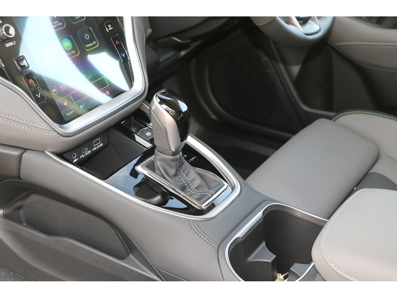 Subaru 2.5i Field Estate 5dr Petrol Lineartronic 4WD Euro 6 (s/s) (169 ps)