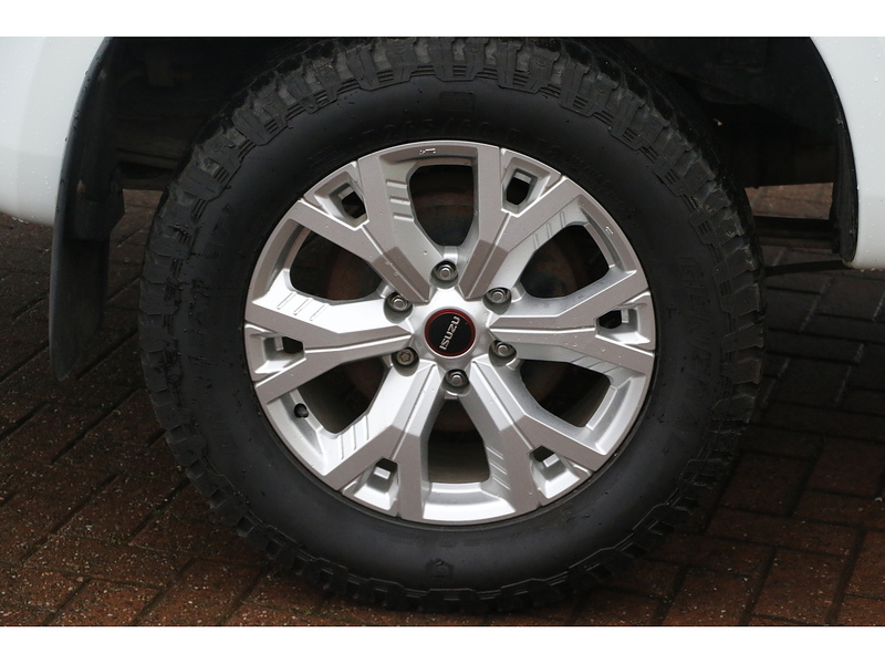 Isuzu 1.9 TD DL20 Pickup Double Cab 4dr Diesel Manual 4WD Euro 6 (s/s) (164 ps)