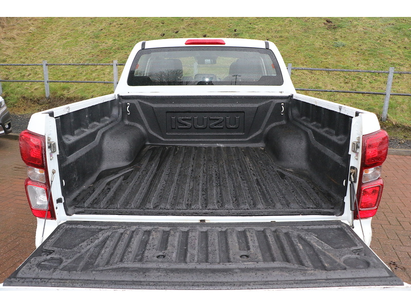 Isuzu 1.9 TD DL20 Pickup Double Cab 4dr Diesel Manual 4WD Euro 6 (s/s) (164 ps)