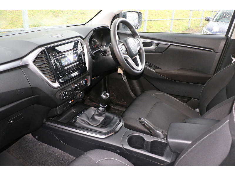 Isuzu 1.9 TD DL20 Pickup Double Cab 4dr Diesel Manual 4WD Euro 6 (s/s) (164 ps)