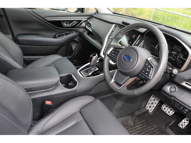 Subaru Touring Estate 2.5 CVT Petrol