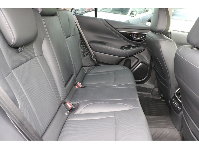 Subaru Touring Estate 2.5 CVT Petrol