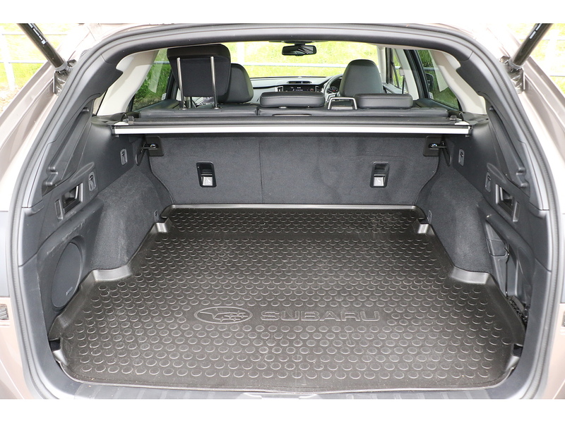 Subaru Touring Estate 2.5 CVT Petrol