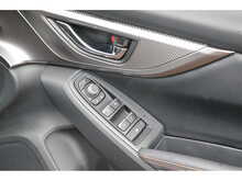 Subaru XV i e-Boxer SE Premium 