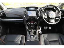 Subaru XV i e-Boxer SE Premium 