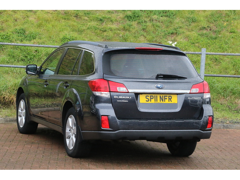 Subaru 2.5i SE Estate 5dr Petrol Lineartronic 4WD Euro 5 (SNavPlus) (167 ps)