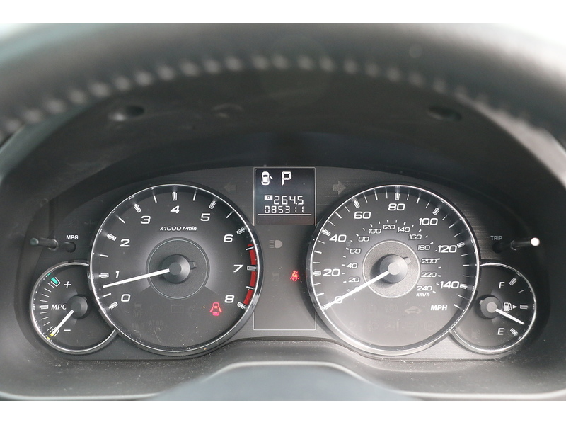 Subaru 2.5i SE Estate 5dr Petrol Lineartronic 4WD Euro 5 (SNavPlus) (167 ps)