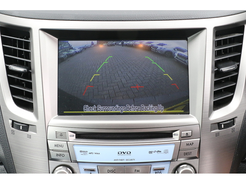 Subaru 2.5i SE Estate 5dr Petrol Lineartronic 4WD Euro 5 (SNavPlus) (167 ps)