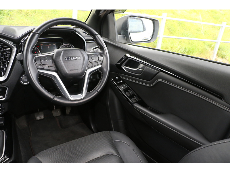 Isuzu 1.9 TD Arctic Trucks AT35 Pickup Double Cab 4dr Diesel Manual 4WD Euro 6 (s/s) (164 ps)