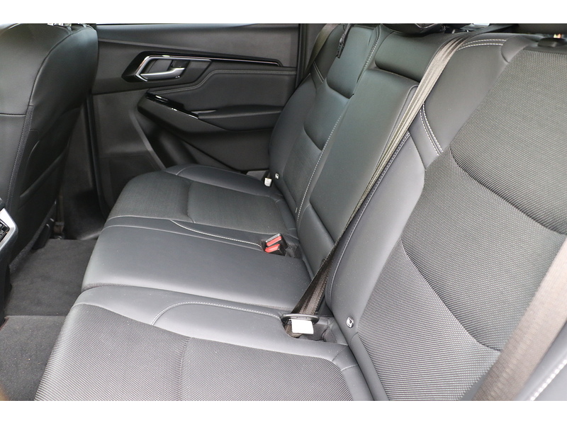 Isuzu 1.9 TD Arctic Trucks AT35 Pickup Double Cab 4dr Diesel Manual 4WD Euro 6 (s/s) (164 ps)