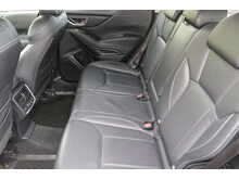 Subaru Forester i e-Boxer XE Premium 