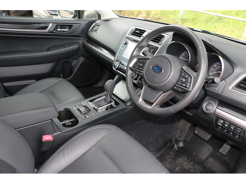 Subaru 2.5i SE Premium Estate 5dr Petrol Lineartronic 4WD Euro 6 (s/s) (175 ps)