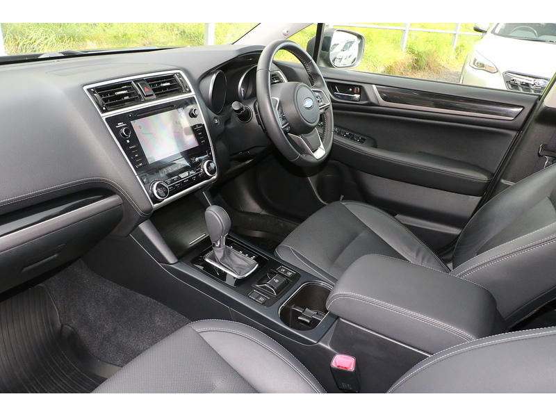 Subaru 2.5i SE Premium Estate 5dr Petrol Lineartronic 4WD Euro 6 (s/s) (175 ps)