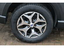 Subaru Forester i e-Boxer XE 