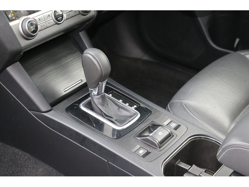 Subaru 2.0D SE Premium Estate 5dr Diesel Lineartronic 4WD Euro 6 (150 ps)