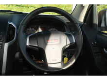Isuzu D-Max TD Fury 