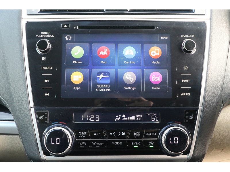 Subaru 2.5i SE Premium Estate 5dr Petrol Lineartronic 4WD Euro 6 (s/s) (175 ps)