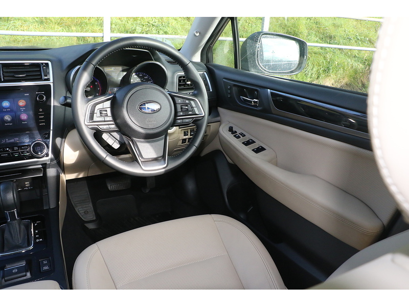 Subaru 2.5i SE Premium Estate 5dr Petrol Lineartronic 4WD Euro 6 (s/s) (175 ps)