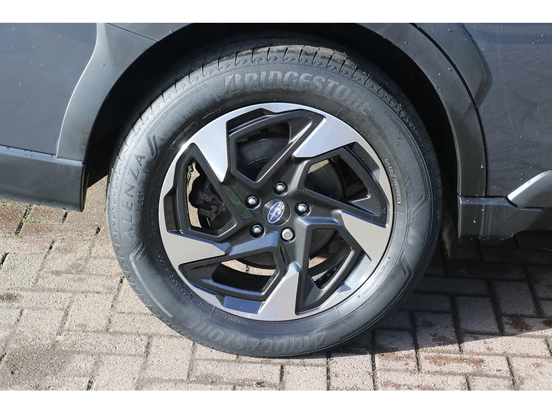 Subaru 2.5i Field Estate 5dr Petrol Lineartronic 4WD Euro 6 (s/s) (169 ps)