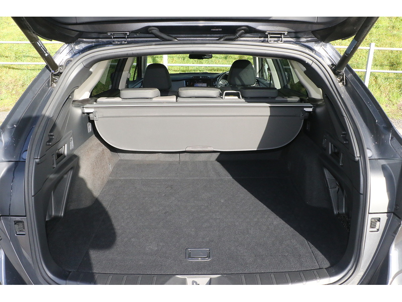 Subaru 2.5i Field Estate 5dr Petrol Lineartronic 4WD Euro 6 (s/s) (169 ps)