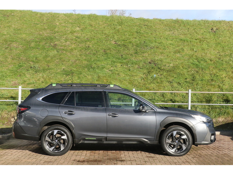 Subaru 2.5i Field Estate 5dr Petrol Lineartronic 4WD Euro 6 (s/s) (169 ps)
