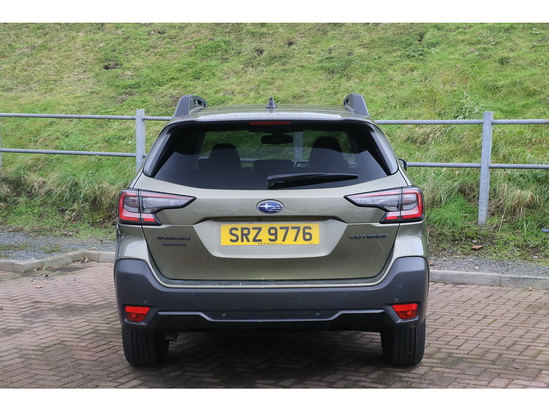 Subaru 2.5i Field Estate 5dr Petrol Lineartronic 4WD Euro 6 (s/s) (169 ps)