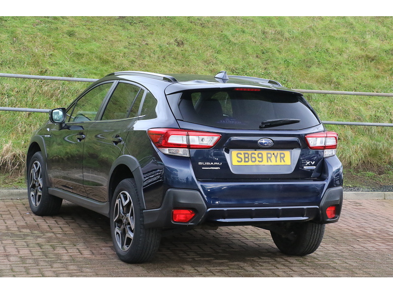 Subaru 2.0 i e-Boxer SE SUV 5dr Petrol Hybrid Lineartronic 4WD Euro 6 (s/s) (150 ps)
