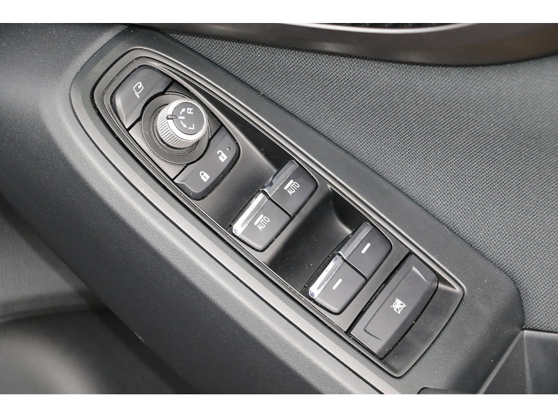 Subaru 2.0 i e-Boxer SE SUV 5dr Petrol Hybrid Lineartronic 4WD Euro 6 (s/s) (150 ps)