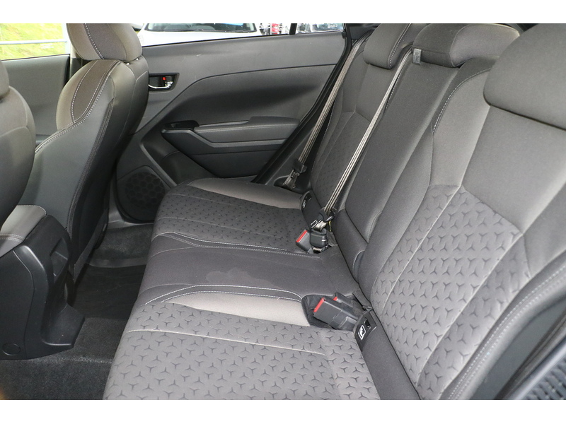 Subaru 2.0 i e-Boxer Limited SUV 5dr Petrol Hybrid Lineartronic 4WD Euro 6 (s/s) (136 ps)