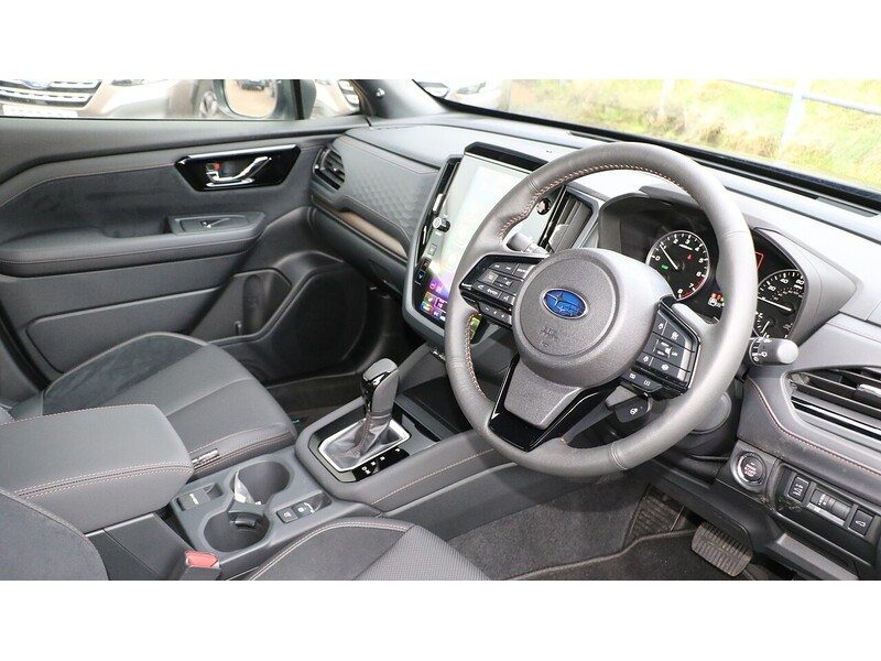 Subaru 2.0 i e-Boxer Touring SUV 5dr Petrol Hybrid Lineartronic 4WD Euro 6 (s/s) (136 ps)