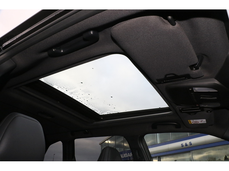 Subaru 2.0 i e-Boxer Touring SUV 5dr Petrol Hybrid Lineartronic 4WD Euro 6 (s/s) (136 ps)