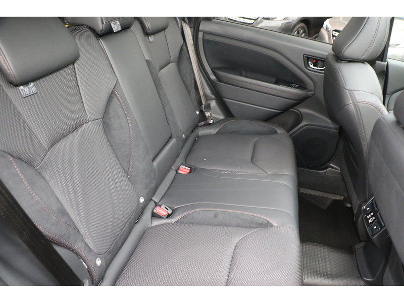 Subaru 2.0 i e-Boxer Touring SUV 5dr Petrol Hybrid Lineartronic 4WD Euro 6 (s/s) (136 ps)