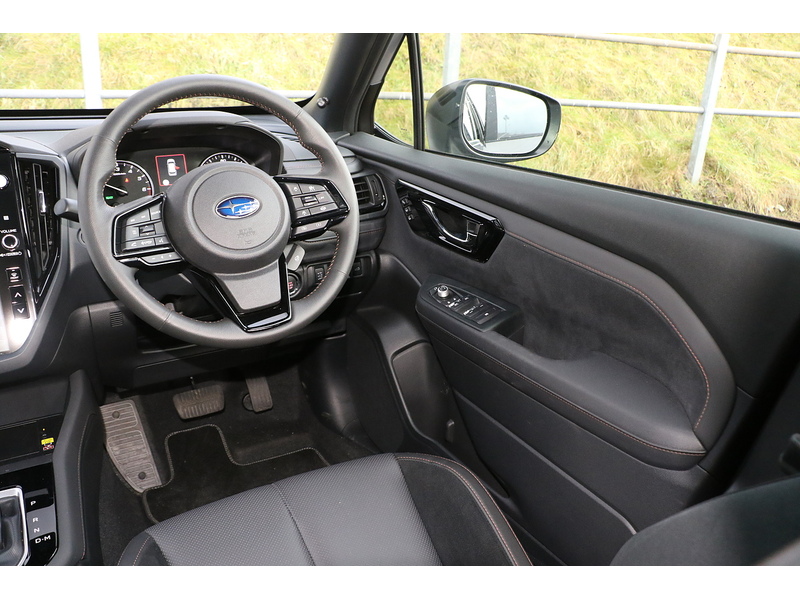 Subaru 2.0 i e-Boxer Touring SUV 5dr Petrol Hybrid Lineartronic 4WD Euro 6 (s/s) (136 ps)