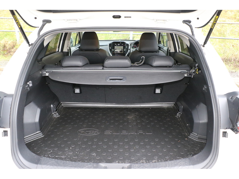 Subaru 2.0 i e-Boxer Touring SUV 5dr Petrol Hybrid Lineartronic 4WD Euro 6 (s/s) (136 ps)