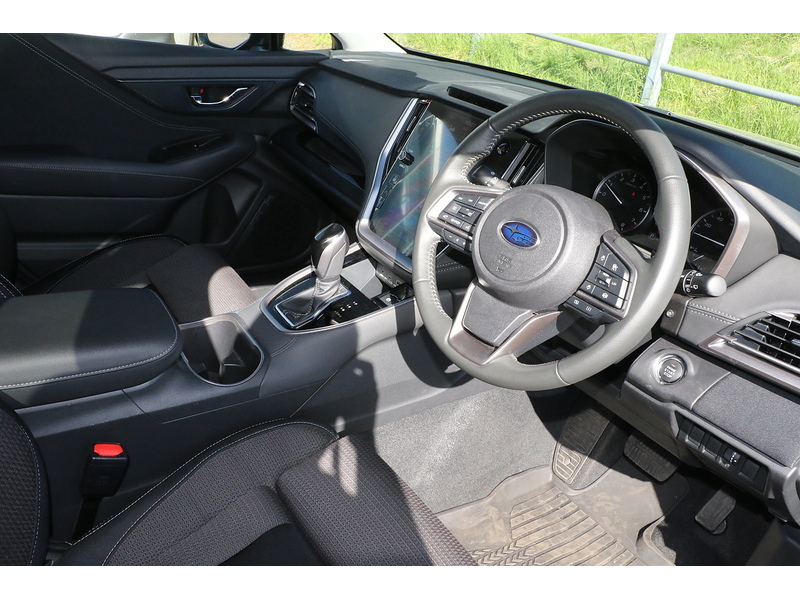Subaru 2.5i Limited Estate 5dr Petrol Lineartronic 4WD Euro 6 (s/s) (169 ps)