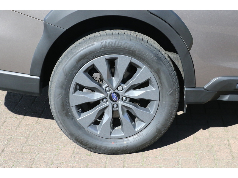 Subaru 2.5i Limited Estate 5dr Petrol Lineartronic 4WD Euro 6 (s/s) (169 ps)