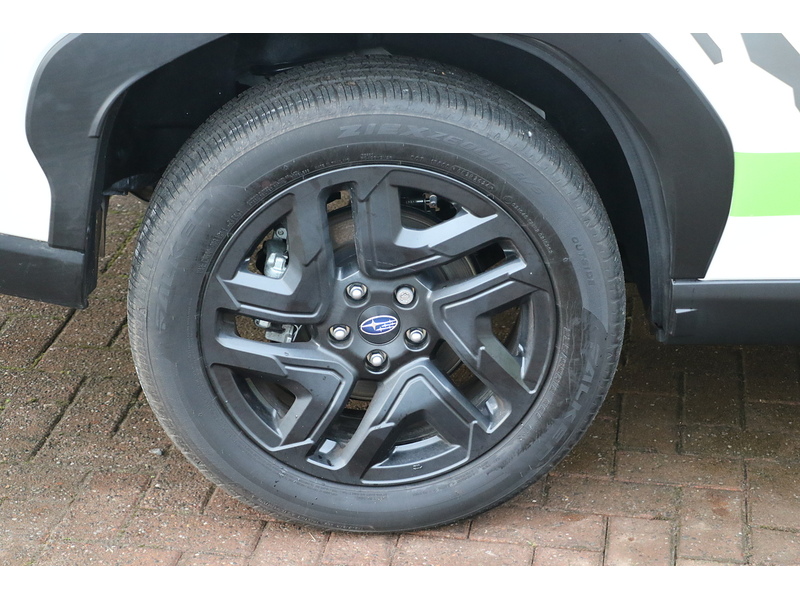 Subaru 2.0 i e-Boxer Field SUV 5dr Petrol Hybrid Lineartronic 4WD Euro 6 (s/s) (136 ps)