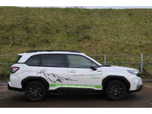 Subaru Forester i e-Boxer Field 