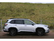 Subaru Forester i e-Boxer Field 