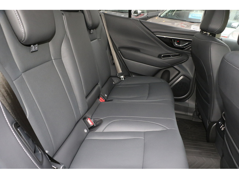 Subaru 2.5i Touring Estate 5dr Petrol Lineartronic 4WD Euro 6 (s/s) (169 ps)