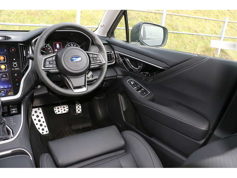 Subaru 2.5i Touring Estate 5dr Petrol Lineartronic 4WD Euro 6 (s/s) (169 ps)