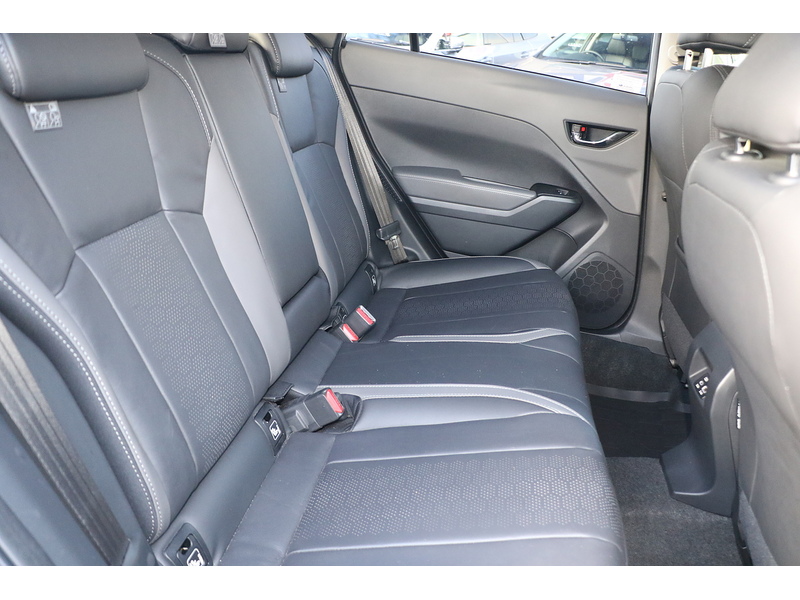 Subaru 2.0 i e-Boxer Touring SUV 5dr Petrol Hybrid Lineartronic 4WD Euro 6 (s/s) (136 ps)