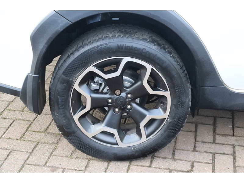 Subaru 2.0D SE Premium SUV 5dr Diesel Manual 4WD Euro 6 (147 ps)