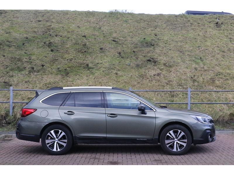 Subaru 2.5i SE Premium Estate 5dr Petrol Lineartronic 4WD Euro 6 (s/s) (175 ps)