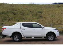 Mitsubishi L200 DI-D DC Warrior 