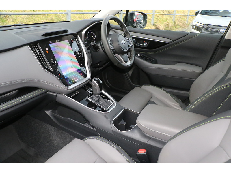 Subaru 2.5i Field Estate 5dr Petrol Lineartronic 4WD Euro 6 (s/s) (169 ps)