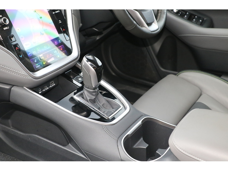 Subaru 2.5i Field Estate 5dr Petrol Lineartronic 4WD Euro 6 (s/s) (169 ps)