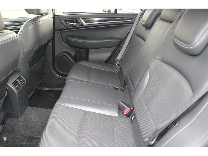 Subaru 2.0D SE Premium Estate 5dr Diesel Lineartronic 4WD Euro 6 (150 ps)