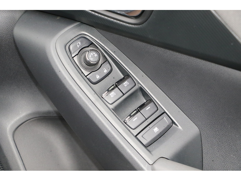 Subaru 2.0 i e-Boxer Limited SUV 5dr Petrol Hybrid Lineartronic 4WD Euro 6 (s/s) (136 ps)