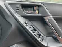 Subaru Forester i XE Premium 